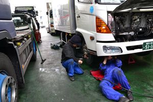 自社整備工場での品質管理!