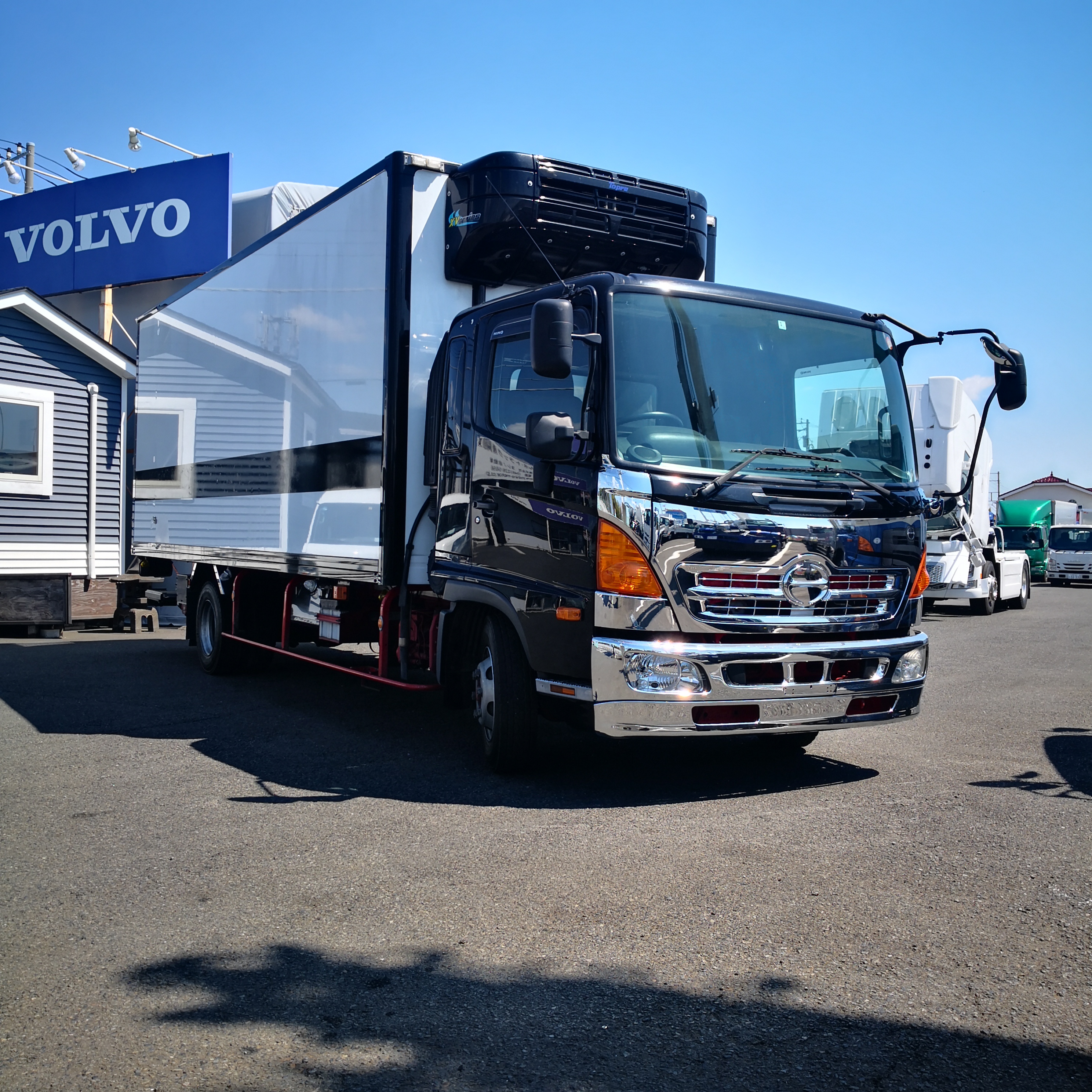 75c140d3601436d9bf49d9f8aa3af5