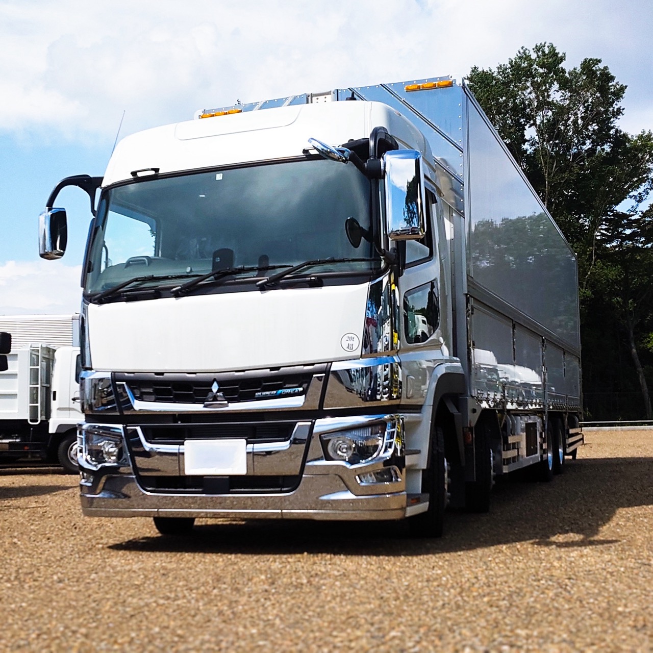 希少種多数：変異種、局所の特異種及び亜種：日本産 選ぶならやっぱり“矢野特殊”！ふそうの冷凍車が激アツ“熱盛”なんです